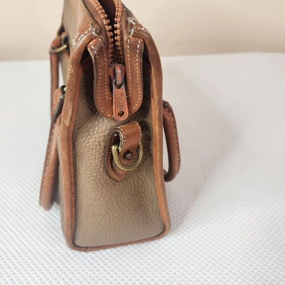 Vintage Dooney & Bourke Satchel Bag Taupe Tan Brown All Weather Leather Handbag - Picture 10 of 14